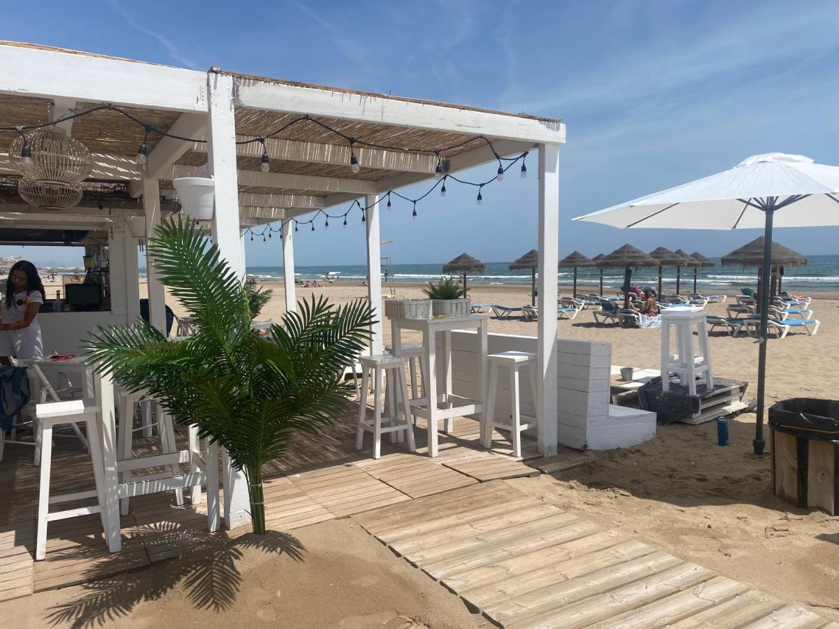 Alojamiento En Primera Linea De Playa Con Wifi Valencia Kültér fotó